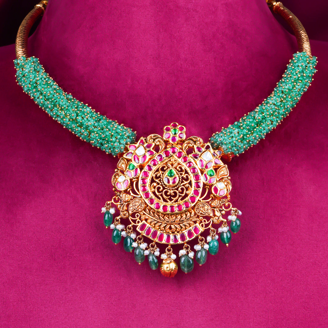 Emerald Beaded Temple Pendant Necklace with Kundan Detailing